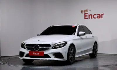 Mercedes-Benz C-Class · 2021 год