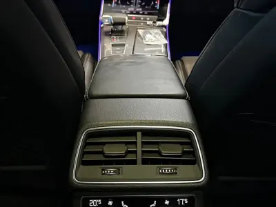 Audi A6L 2021, 39000 км, за 223800 CNY - фото 12