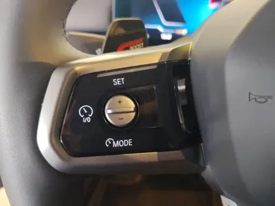 BMW i5 2025, 500 км, за 286000 CNY - фото 14