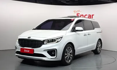 Kia Canival · 2019 год