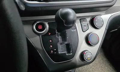 Kia Ray 2022, 32409 км, за 11000000 KRW - фото 9