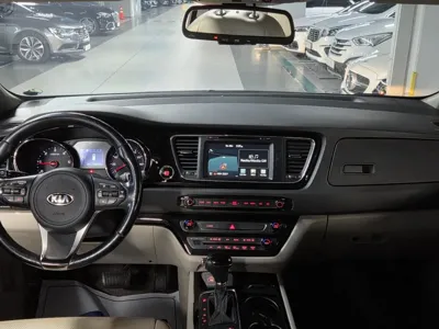 Kia Canival 2016, 204023 км, за 6790000 KRW - фото 7