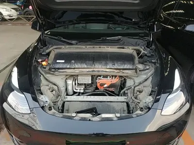 Tesla Model Y 2021, 79200 км, за 137700 CNY - фото 20