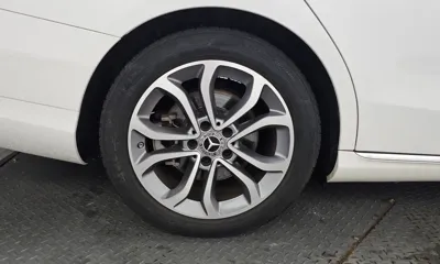 Mercedes-Benz C-Class 2018, 108122 км, за 18100000 KRW - фото 5