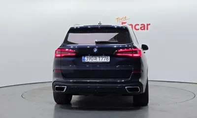 BMW X5 2022, 98336 км, за 59500000 KRW