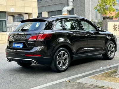 Borgward BX7 2019, 60000 км, за 25800 CNY