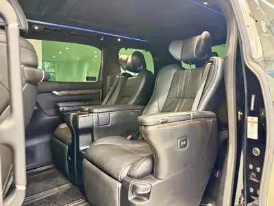 Toyota Alphard 2020, 95000 км, за 528000 CNY - фото 12