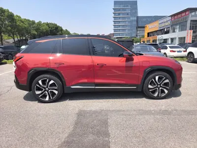 Nio ES6 2020, 70000 км, за 109800 CNY