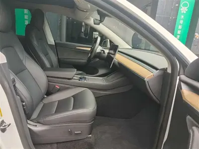 Tesla Model Y 2022, 62000 км, за 157800 CNY - фото 12