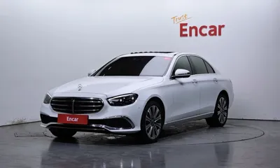 Mercedes-Benz E-Class · 2023 год