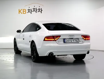 Audi A7 2015, 147306 км, за 9990000 KRW