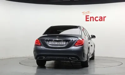 Mercedes-Benz C-Class 2018, 82290 км, за 20800000 KRW - фото 4