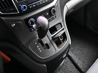 Hyundai Starex 2019, 318000 км, за 7300000 KRW - фото 9