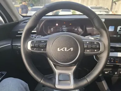 Kia K5 2025, 8721 км, за 31260000 KRW - фото 9