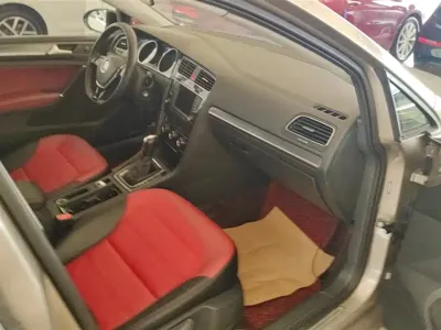 Volkswagen Golf 2017, 94800 км, за 45500 CNY - фото 8
