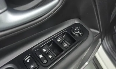 Jeep Renegade 2019, 76129 км, за 15300000 KRW - фото 35