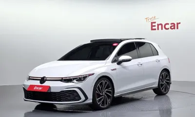 Volkswagen Golf · 2024 год