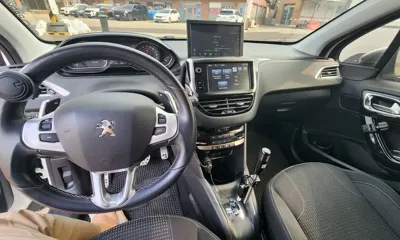 Peugeot 208 2017, 77500 км, за 7900000 KRW - фото 7