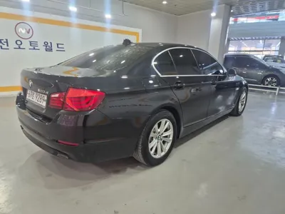 BMW 5-Series 2013, 151785 км, за 6800000 KRW