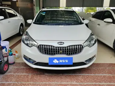 Kia K3 2014, 65000 км, за 24000 CNY