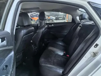 Hyundai Sonata 2014, 164000 км, за 17900 CNY - фото 5