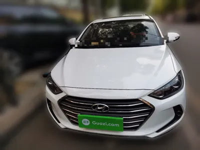 Hyundai Elantra (6th Generation 2016, 50599 км, за 40706.24 CNY