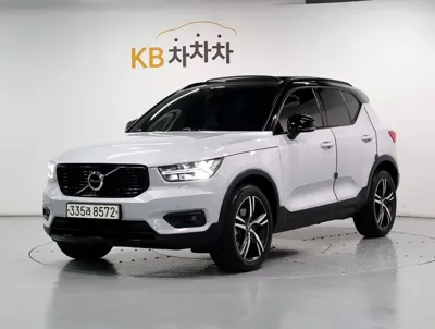 Volvo XC40 · 2020 год