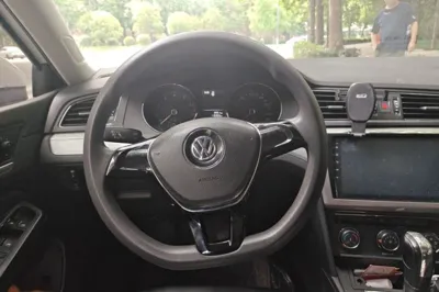 Volkswagen Lamando 2018, 110400 км, за 60576.7 CNY - фото 7