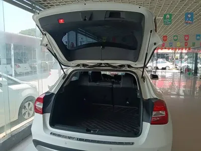 Mercedes-Benz GLA 2016, 84700 км, за 49400 CNY - фото 19