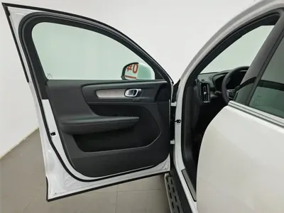 Volvo XC40 2023, 108400 км, за 85900 CNY - фото 8