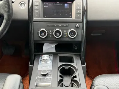Land Rover Discovery 2017, 81000 км, за 165000 CNY