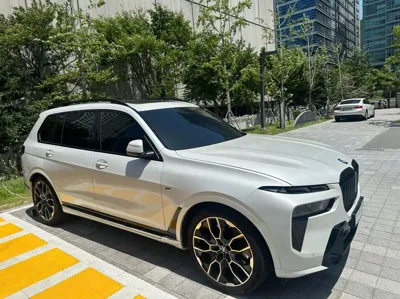 BMW X7 2024, 38000 км, за 64050000 KRW