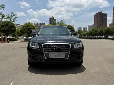 Audi Q5 2012, 180000 км, за 33800 CNY