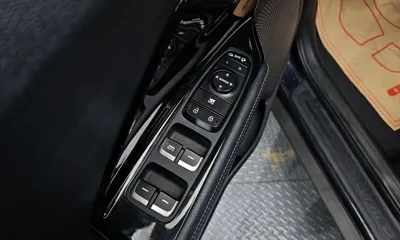 Kia Niro 2017, 94358 км, за 12500000 KRW - фото 16