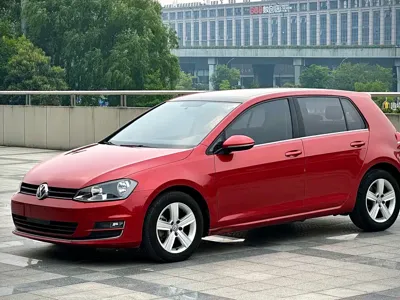 Volkswagen Golf · 2016 год