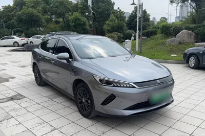 BYD Qin Plus 2025, 17200 км, за 95225.95 CNY
