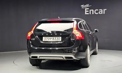 Volvo V60 2016, 118289 км, за 10300000 KRW