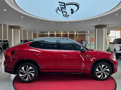 Volkswagen X 2021, 70000 км, за 90000 CNY
