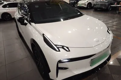 Zeekr X 2023, 22300 км, за 122927.68 CNY