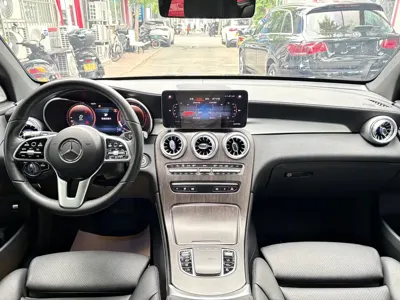 Mercedes-Benz GLC 2020, 68000 км, за 159800 CNY