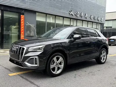 Audi Q2L · 2022 год