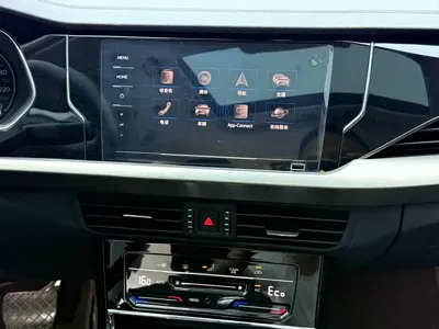 Volkswagen 帕萨特插电混动 2022, 56000 км, за 79800 CNY - фото 8