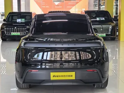 Tesla Model Y 2025, 25000 км, за 262800 CNY - фото 16