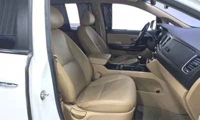 Kia Canival 2017, 174048 км, за 8700000 KRW - фото 12