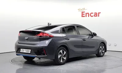 Hyundai Ioniq 2017, 181002 км, за 8300000 KRW
