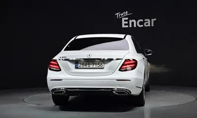 Mercedes-Benz E-Class 2018, 95157 км, за 24500000 KRW - фото 4