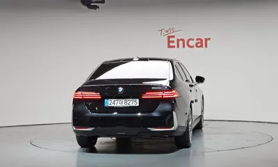 BMW 5-Series 2025, 8318 км, за 58900000 KRW