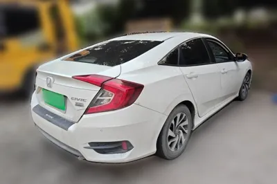 Honda Civic 2016, 102500 км, за 47944.98 CNY - фото 5