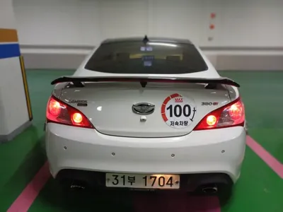 Hyundai Genesis 2009, 210000 км, за 4900000 KRW