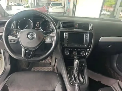 Volkswagen Sagitar 2017, 135300 км, за 38400 CNY - фото 10